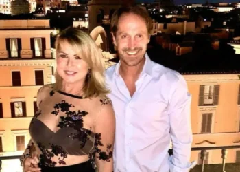 Gianluca Delli Ficorelli: biografia, età, figli e lavoro del marito di Monica Leofreddi