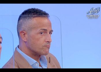 Riccardo Guarnieri: vita privata, biografia, lavoro, Instagram, amori, figli e curiosità sul cavaliere del Trono Over di Uomini e Donne
