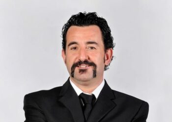 Chi è Luigi Pelazza il giornalista de Le Iene: età, moglie, figli e malattia