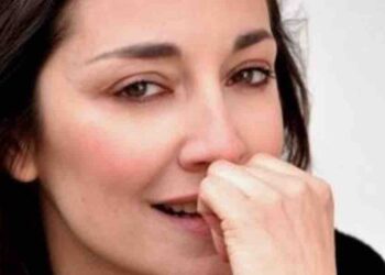 Sara Ricci: vita privata, biografia, carriera, Instagram, marito, figli e curiosità sull’attrice