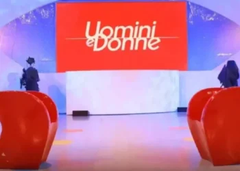 Uomini e Donne, anticipazioni 16 dicembre: Alice assente. Alessio Campoli furibondo