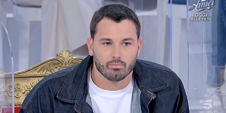 Uomini e Donne, anticipazioni 10 gennaio: addio a Federico Dainese. Riccardo lascia per sempre Gloria?
