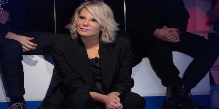 C’è Posta per te, perché non ci sono ospiti Vip puntata 11 febbraio