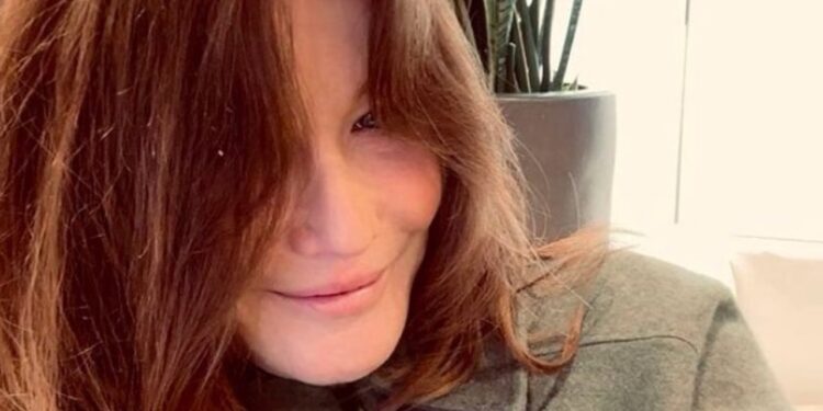 Carla Bruni: età, marito, figli, lavoro e vita privata