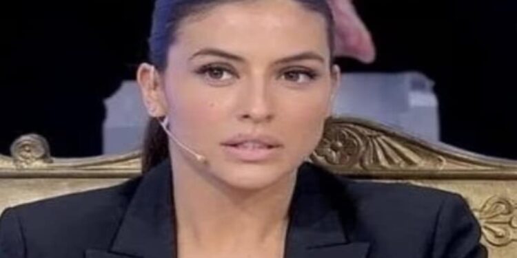 Uomini e Donne, chi è Federica Aversano: età, lavoro, vita privata e perché è nei guai