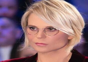 Uomini, anticipazioni 6 marzo: lettera da una corteggiatrice per Federico