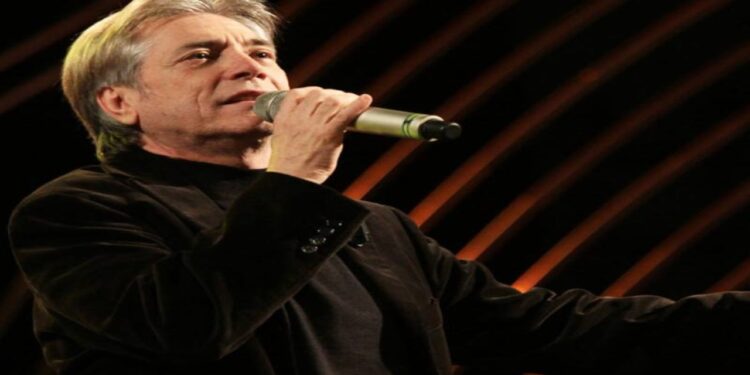 Nino D’Angelo: età, moglie, figli, nipoti, malattia, lavoro e biografia