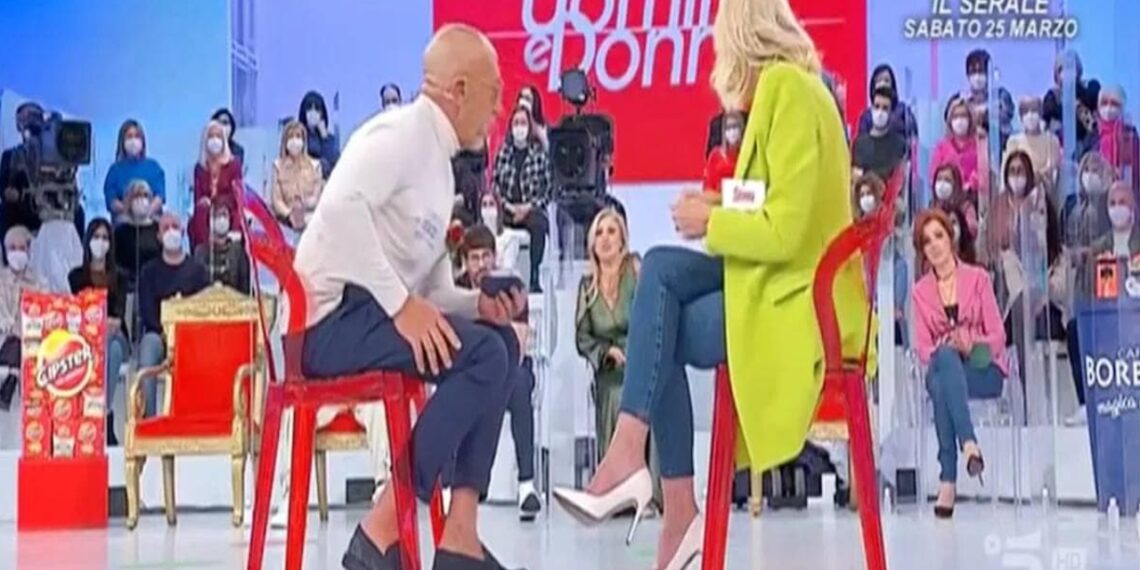 Uomini e Donne, anticipazioni 27 marzo: Silvio fa piangere Gemma. Lavinia prende decisioni