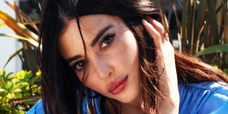 Melike Yalova: età, fidanzato, dove vive, carriera dell’attrice protagonista di Terra Amara