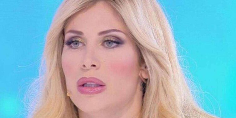 Come sta Michele il figlio di Paola Caruso