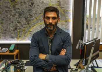 Resta con me: anticipazioni 3 aprile: Alessandro dovrà rinunciare a Diego