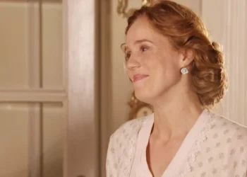 Sei Sorelle, spoiler 24 maggio: La Cachetera aveva successo tra gli spettatori dell’Ambigù
