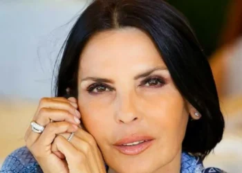 Un posto al sole, anticipazioni 19 maggio: Marina ha scelto di stare lontana da Roberto