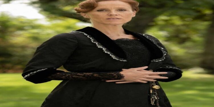La Promessa, anticipazioni 6 giugno: Jana nasconde la prova, ma Funes la rinchiude. Petra ancora contro di lei