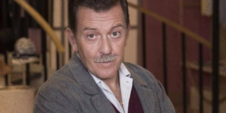 Il Paradiso delle Signore 8, spoiler: Armando potrebbe dire addio al negozio per Agnese