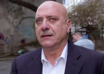 Un posto al sole, anticipazioni 18 luglio: Luca e Giulia in complicità