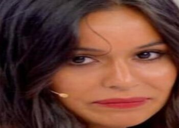 Uomini e Donne, anticipazioni 25 settembre, Aurora Tropea e Gianni Sperti: partirà davvero la denuncia?