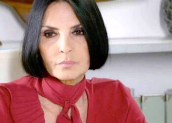 Un posto al sole, anticipazioni 26 settembre: Marina asseconda Roberto