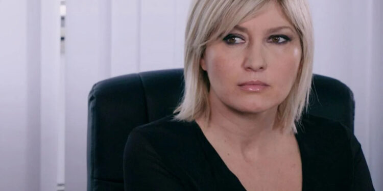 Un posto al sole, spoiler settembre: Lara coinvolge Filippo per recuperare la fiducia di Ferri