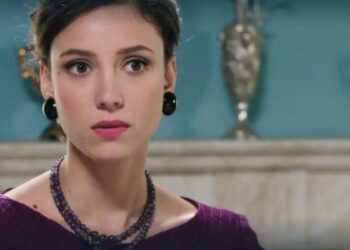 Il Paradiso delle Signore 8, spoiler: Flora sostituisce la contessa al Circolo