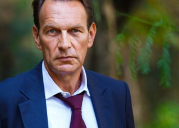 Un posto al sole, anticipazioni 27 settembre: Roberto chiamato a gestire il rapporto con Ida