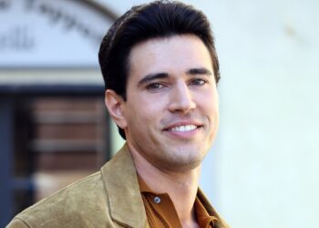 Il Paradiso delle Signore 8, spoiler 13 ottobre: Matteo pronto a prendere il posto di Vito come contabile