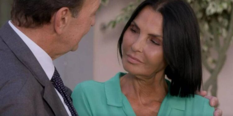 Un posto al sole, anticipazioni 17 novembre: Alberto nota Clara in compagnia di Eduardo