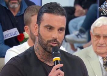 Uomini e Donne, anticipazioni 7 dicembre: Marcello spiazza tutti