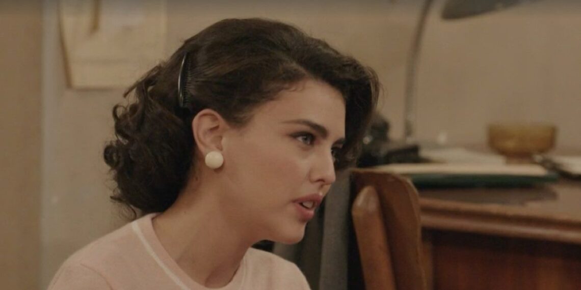 Il Paradiso delle Signore, spoiler 10 gennaio: Maria racconta una bugia a Vito riguardo al bracciale ricevuto da Matteo