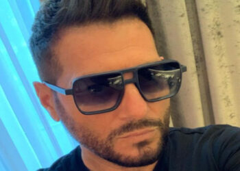 Enrico Papi (foto dal profilo Instagram del conduttore)