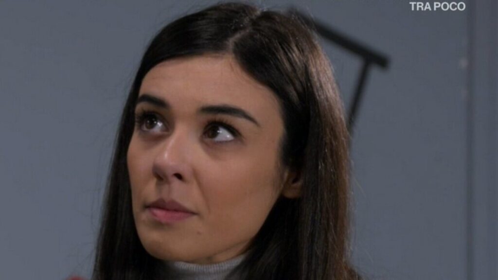 Rossella Graziani, interpretata da Giorgia Gianetiempo in Un Posto al Sole Uno screenshot della puntata © di Un Posto al Sole)